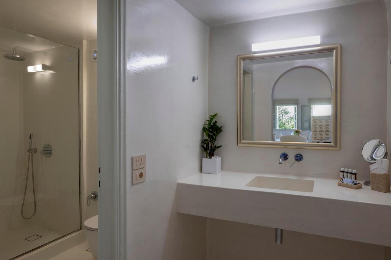 Aria Lito Mansion Hotell Fira  Exteriör bild