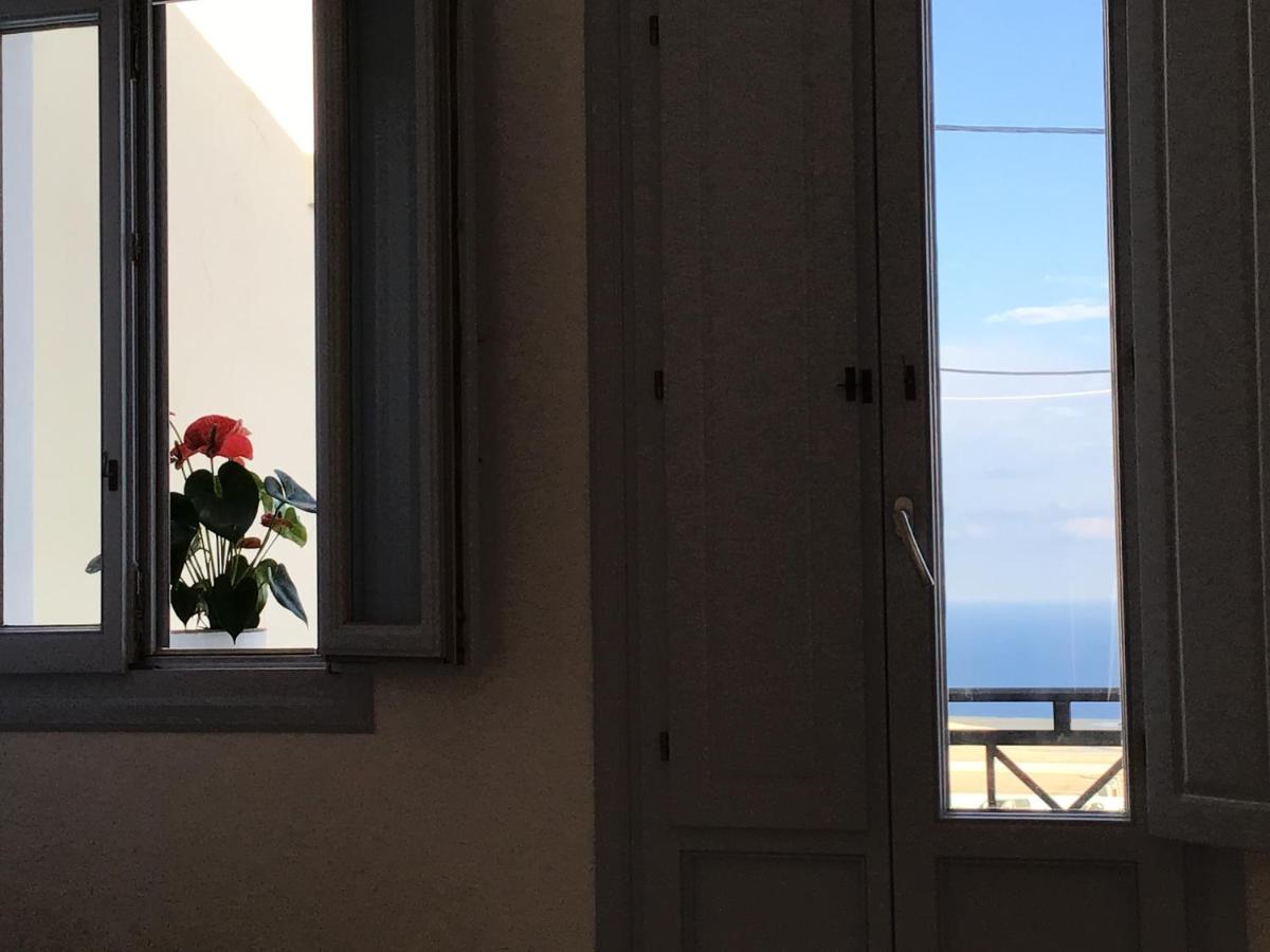 Aria Lito Mansion Hotell Fira  Exteriör bild